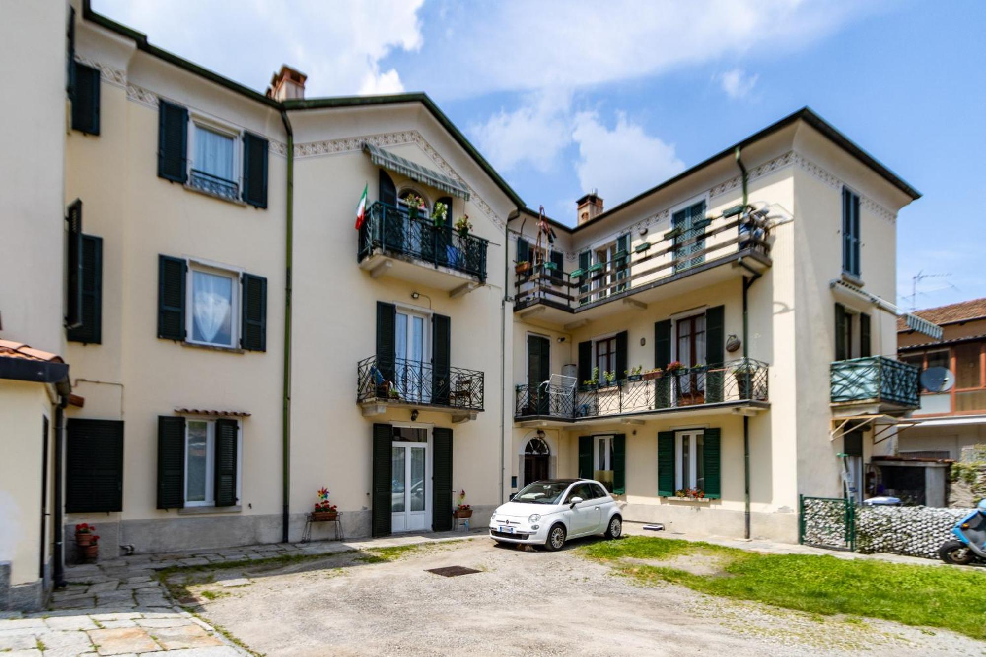 Le Dalie - Appartamento Stresa - Magognino Brisino المظهر الخارجي الصورة